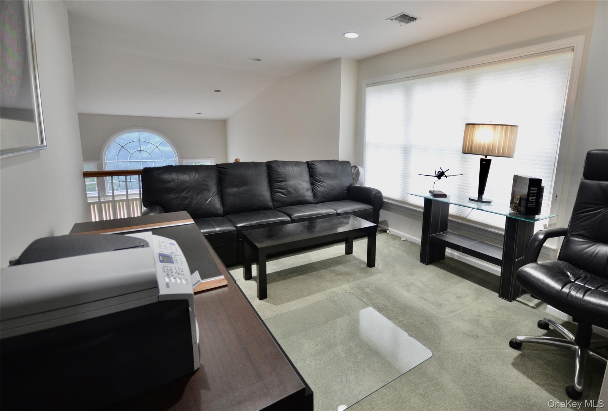Condo Balfour  Suffolk County, NY 11747, MLS-898046-16