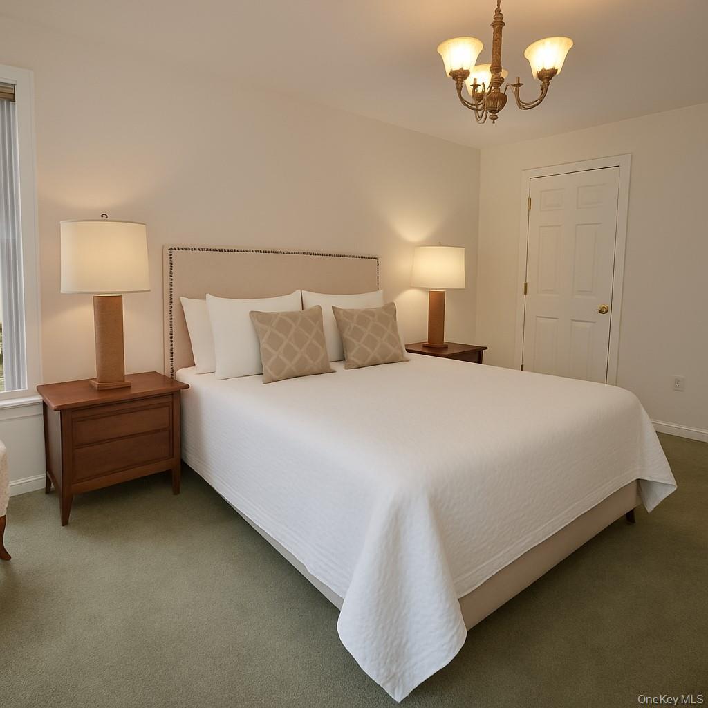 Condo Balfour  Suffolk County, NY 11747, MLS-898046-18
