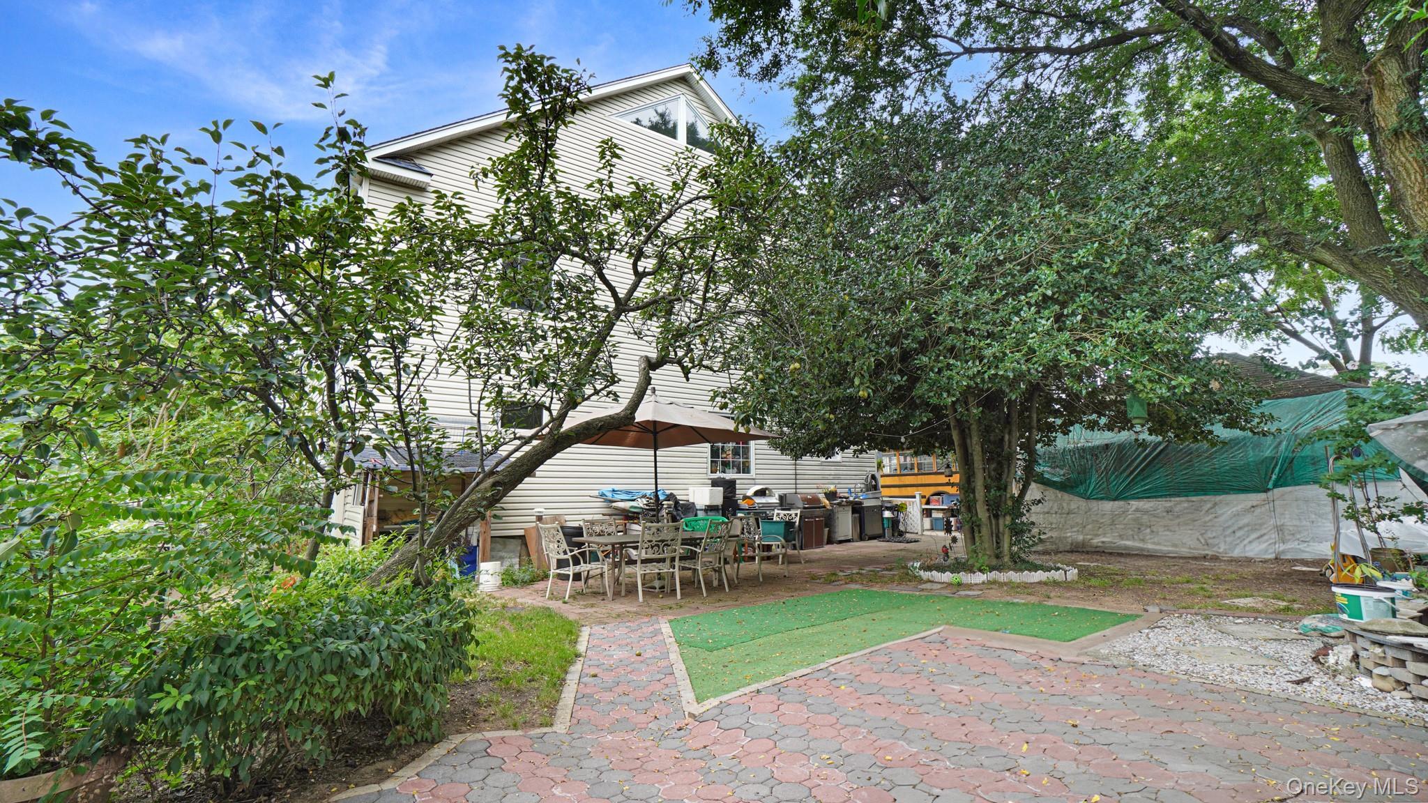 Single Family Windsor  Nassau County, NY 11563, MLS-898067-20