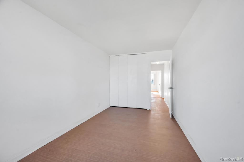 Coop Flatbush Avenue  Brooklyn, NY 11210, MLS-898089-29