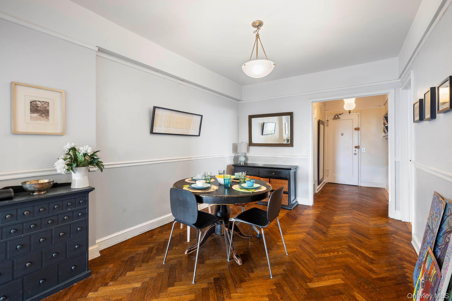 Coop Cabrini  Manhattan, NY 10033, MLS-898096-8