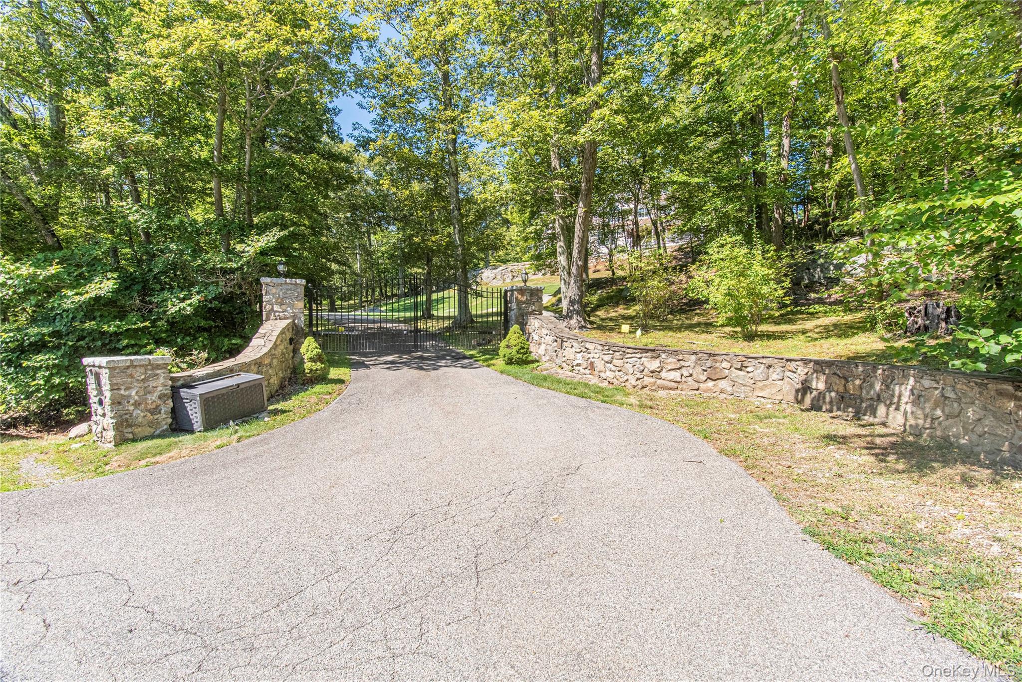 Single Family Woodmont Dutchess County, NY 12533, MLS-898109-2