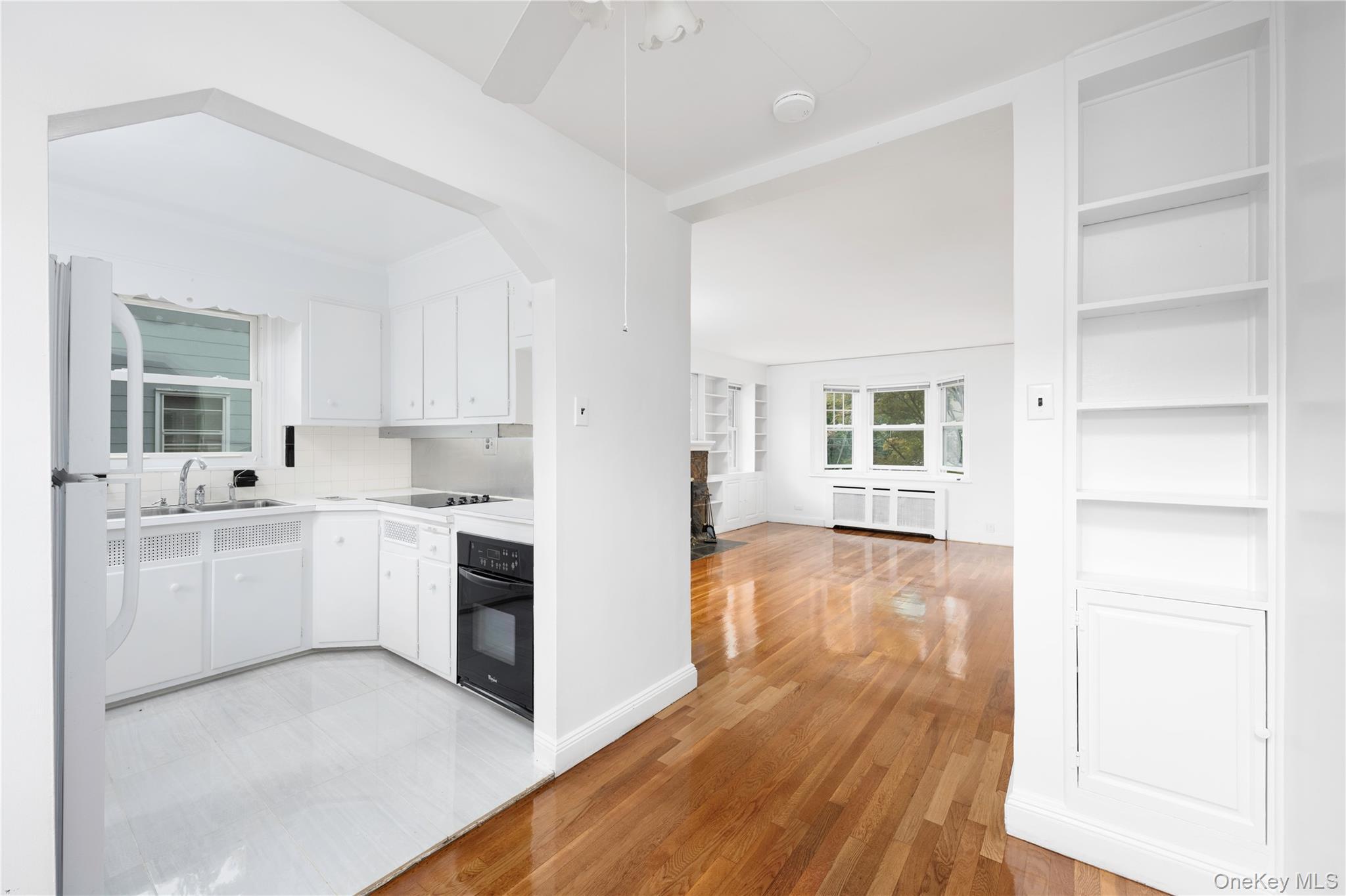 Single Family Gramercy Westchester County, NY 10701, MLS-898111-10