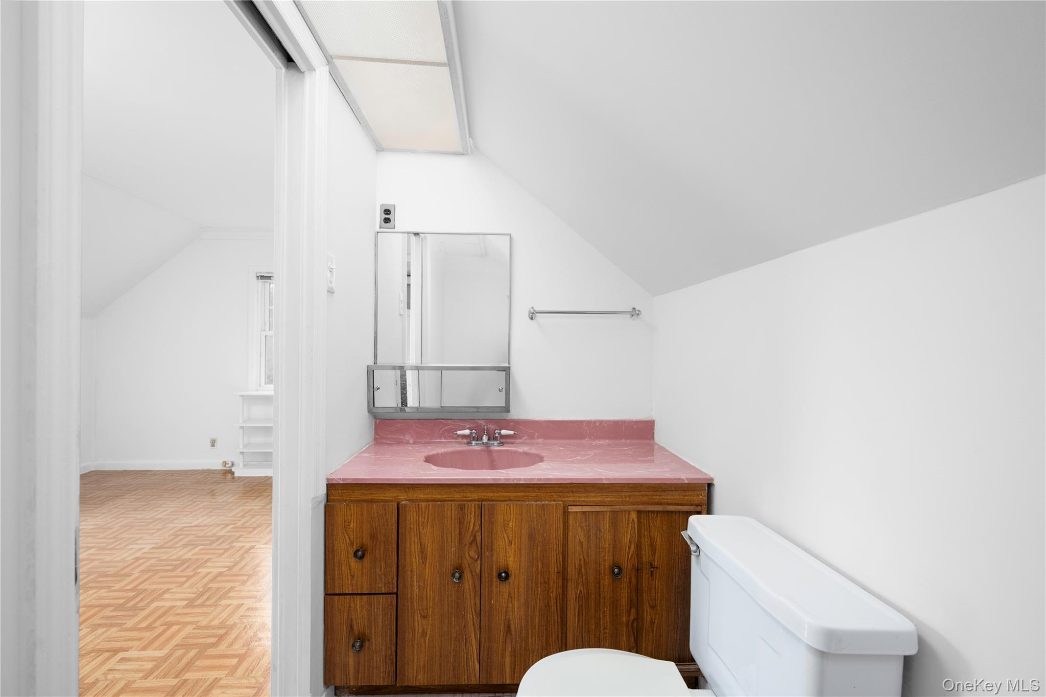 Single Family Gramercy Westchester County, NY 10701, MLS-898111-22