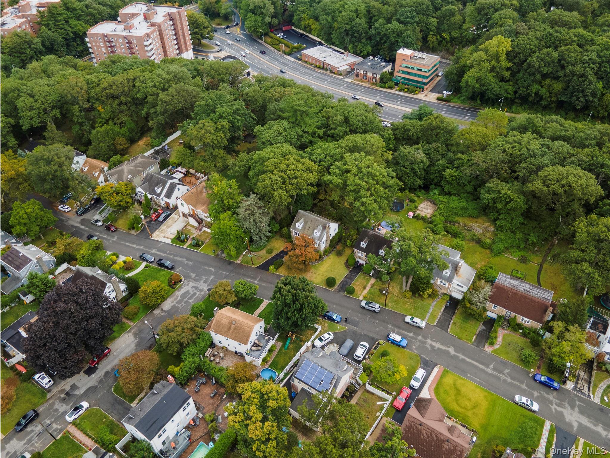 Single Family Gramercy Westchester County, NY 10701, MLS-898111-6