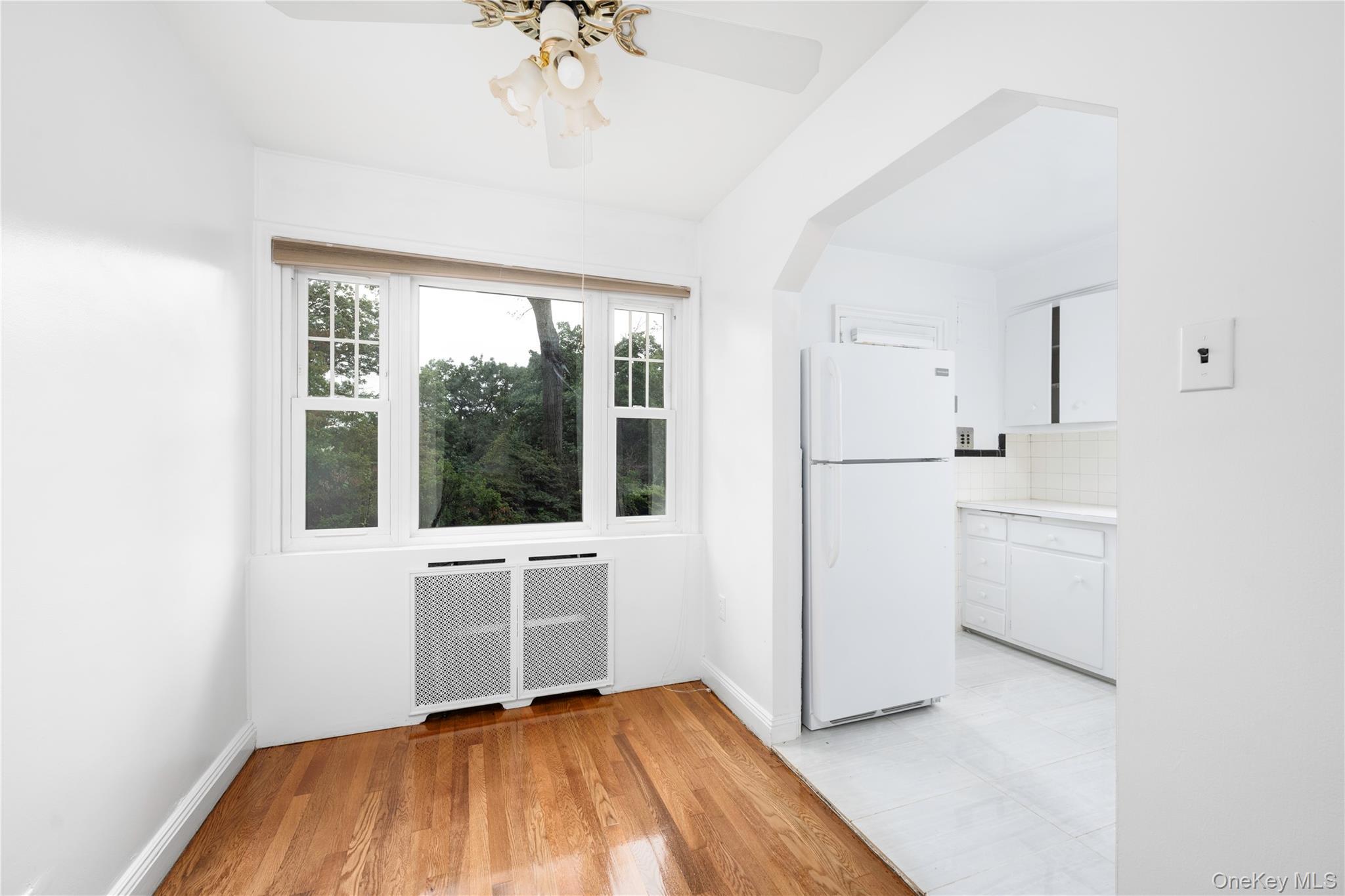 Single Family Gramercy Westchester County, NY 10701, MLS-898111-9