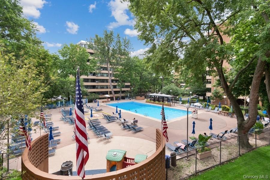 Coop 9th  Queens, NY 11357, MLS-898131-18