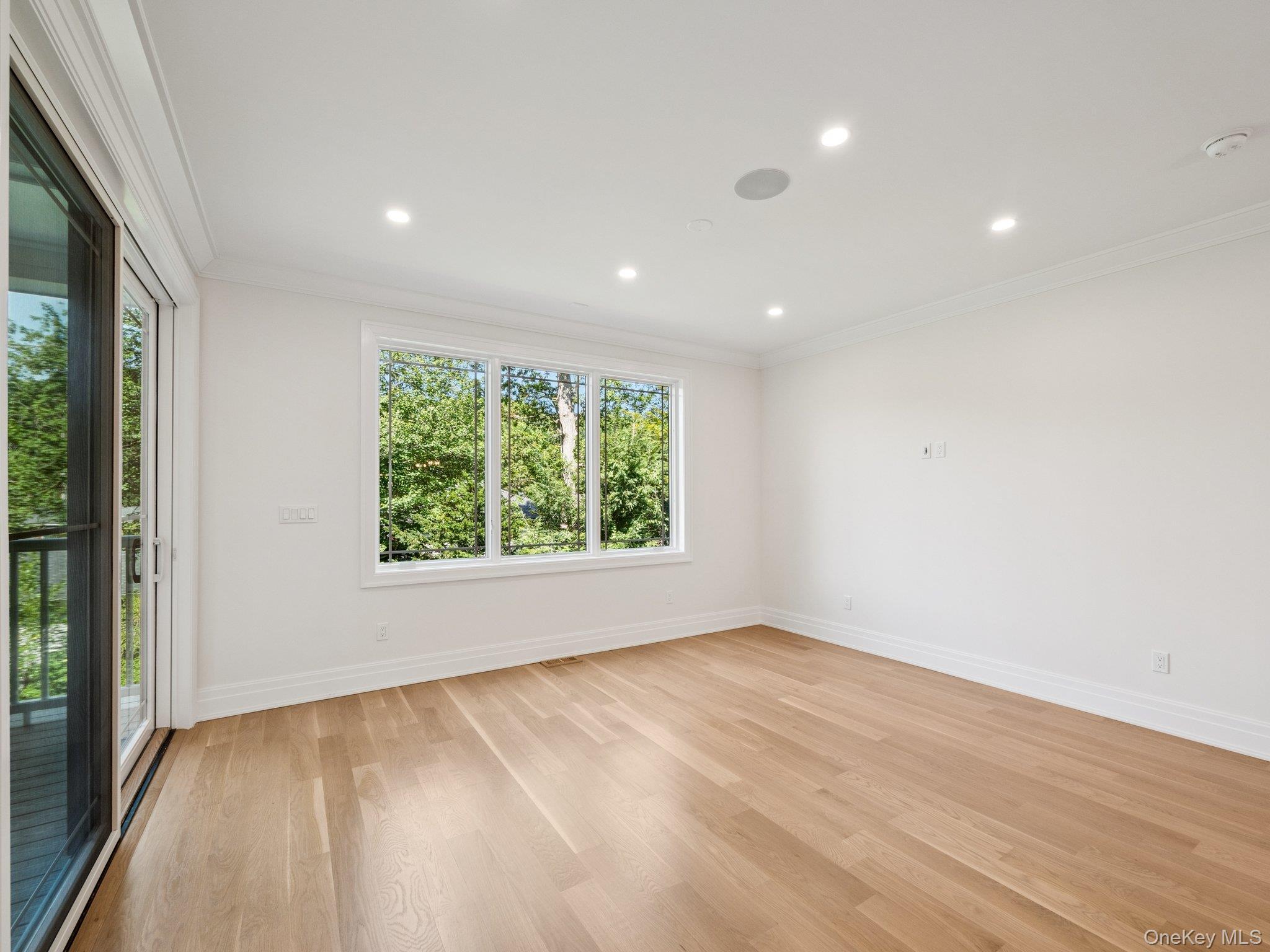 Single Family Arthur Nassau County, NY 11797, MLS-898180-12