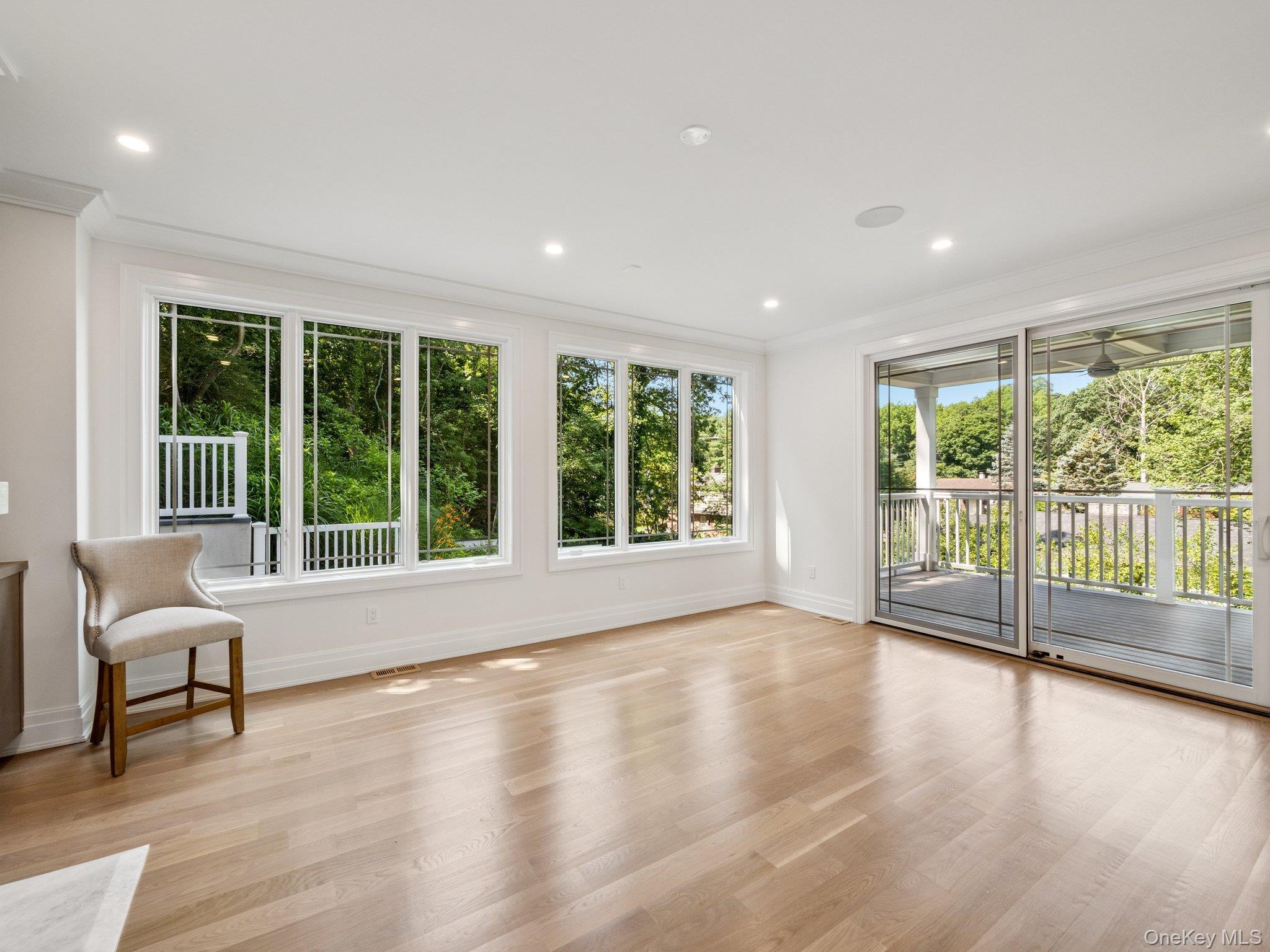 Single Family Arthur Nassau County, NY 11797, MLS-898180-16