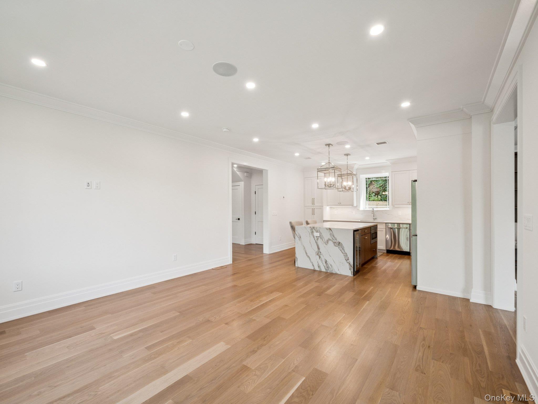 Single Family Arthur Nassau County, NY 11797, MLS-898180-17