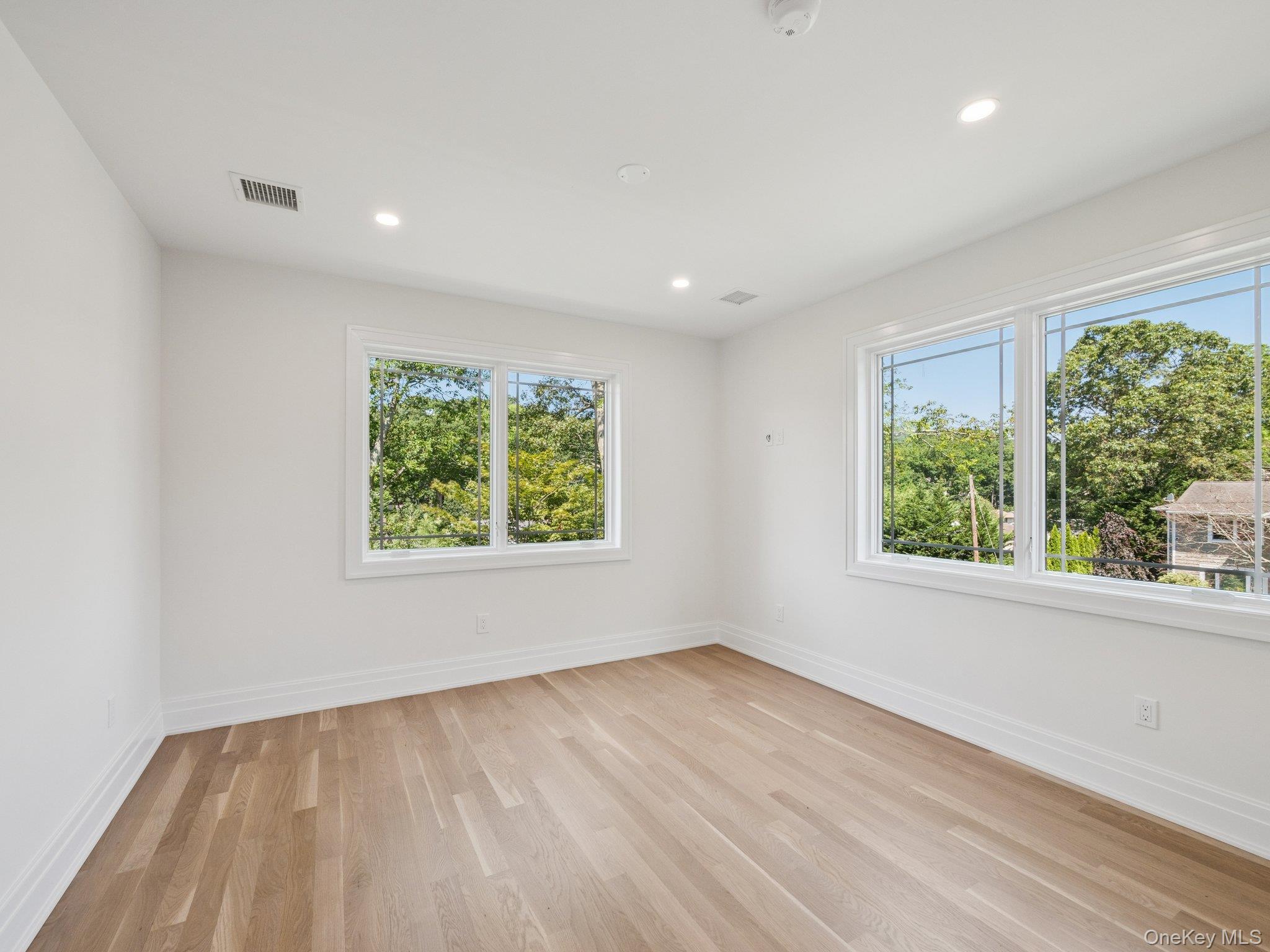 Single Family Arthur Nassau County, NY 11797, MLS-898180-28