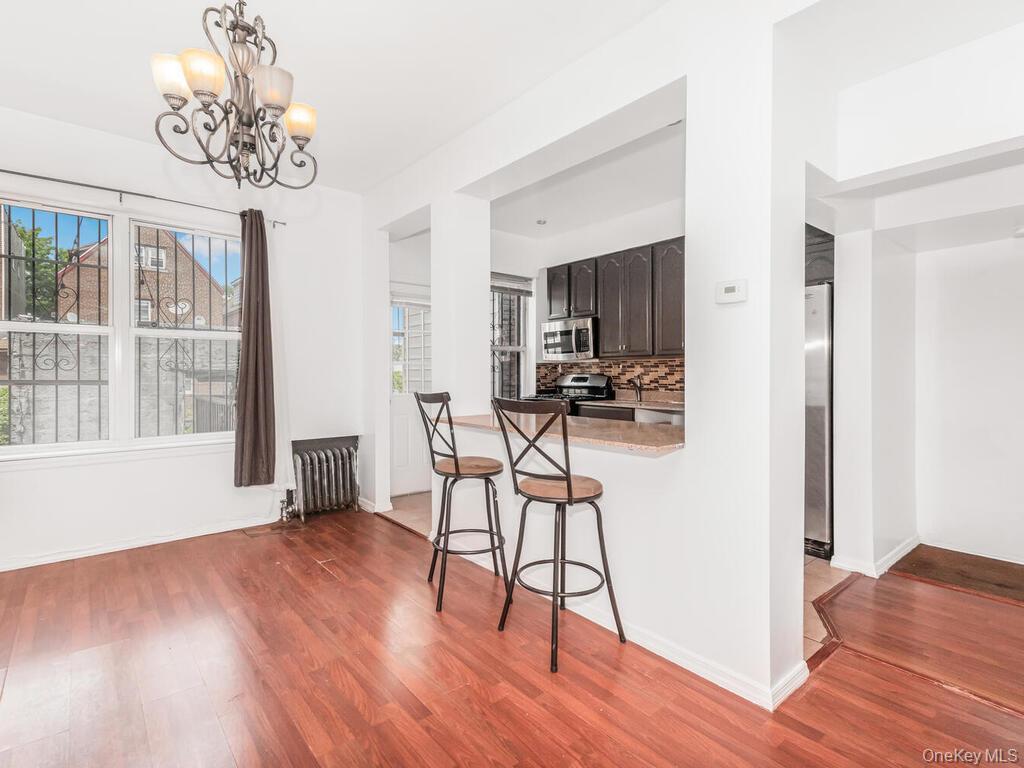 Single Family 221st  Bronx, NY 10469, MLS-898244-19