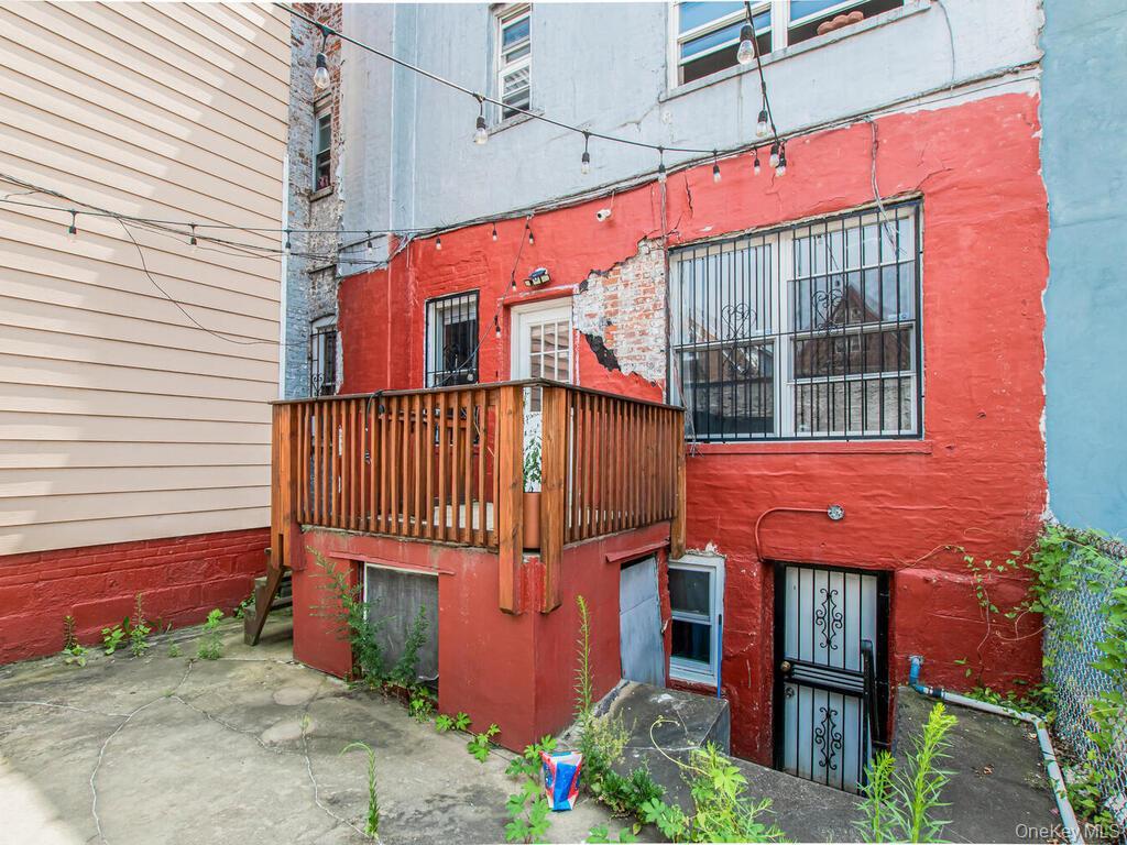 Single Family 221st  Bronx, NY 10469, MLS-898244-25