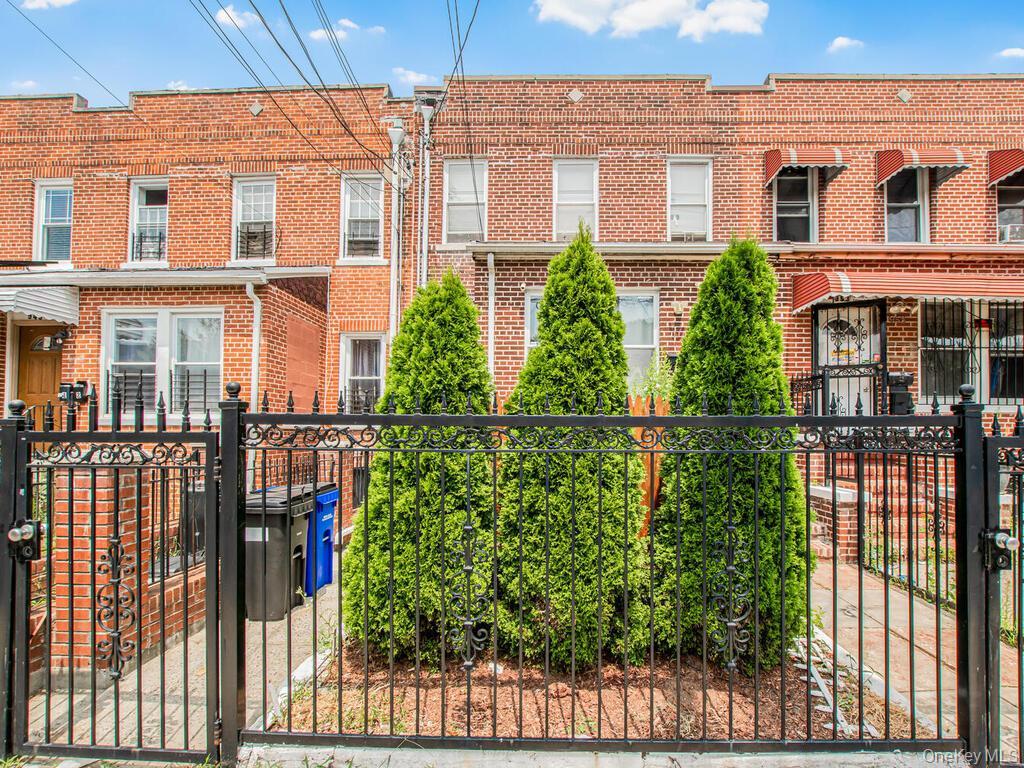 Single Family 221st  Bronx, NY 10469, MLS-898244-27
