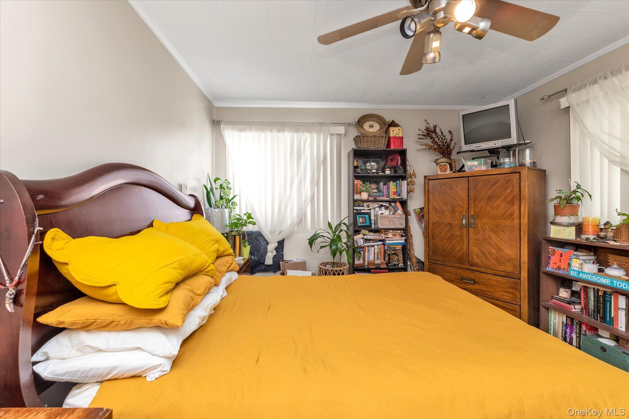 Single Family Hoffman  Suffolk County, NY 11757, MLS-898274-10