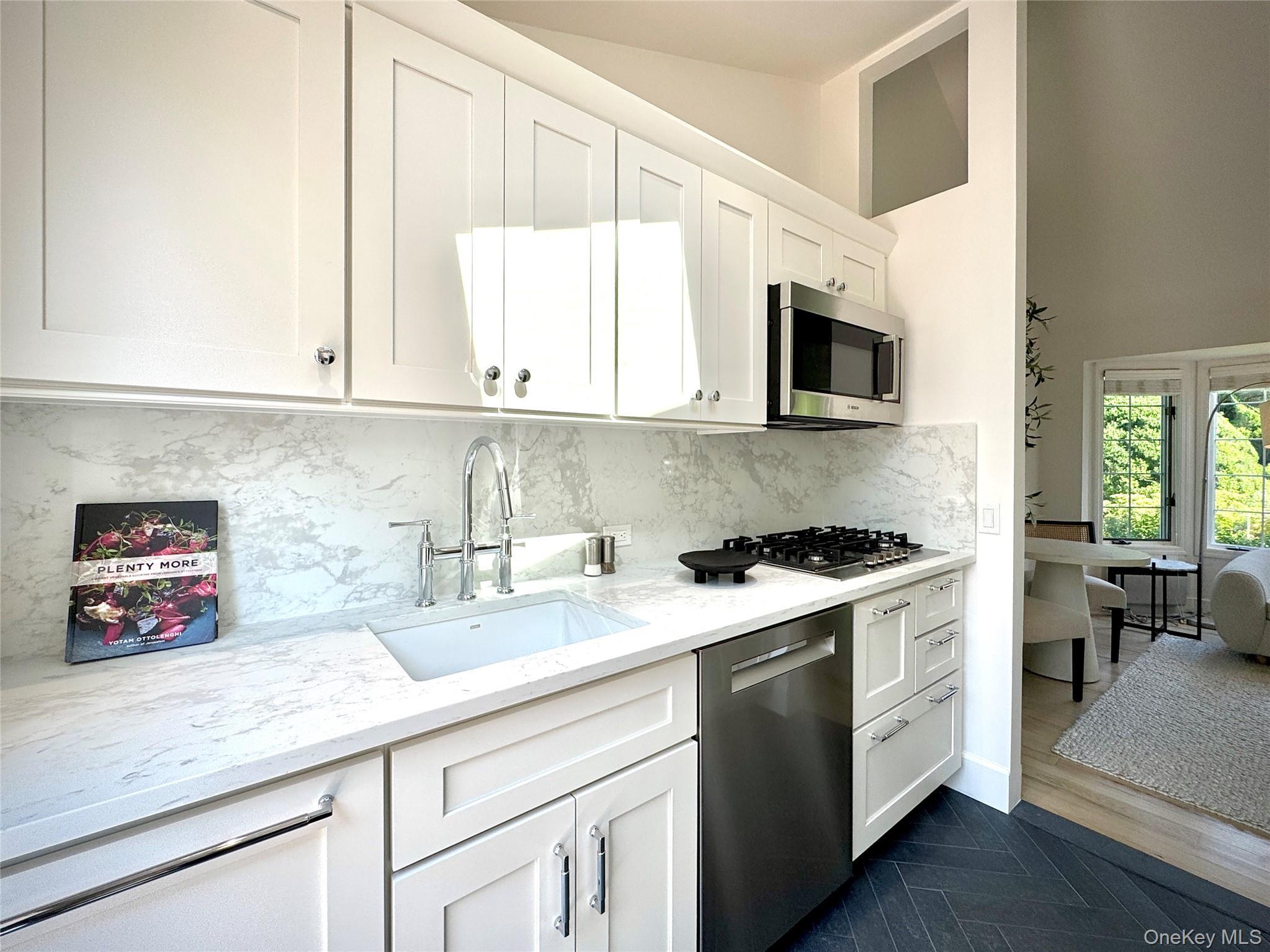 Coop Ocean  Suffolk County, NY 11937, MLS-898300-7