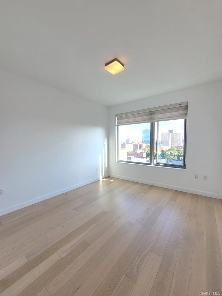 Condo 39th  Queens, NY 11354, MLS-898332-14