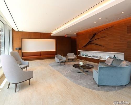 Condo 39th  Queens, NY 11354, MLS-898332-2