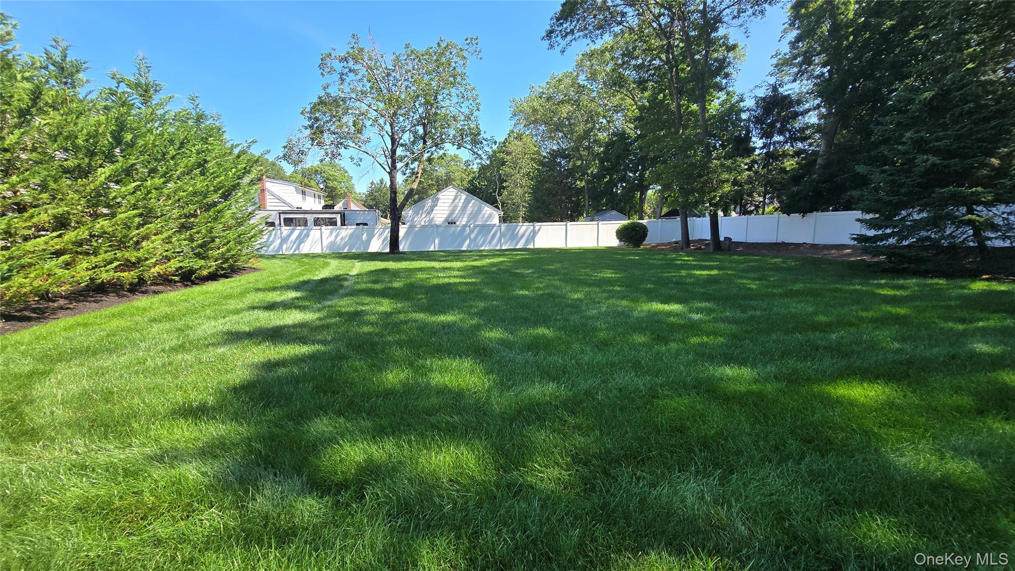 Single Family Timber  Suffolk County, NY 11933, MLS-898341-26