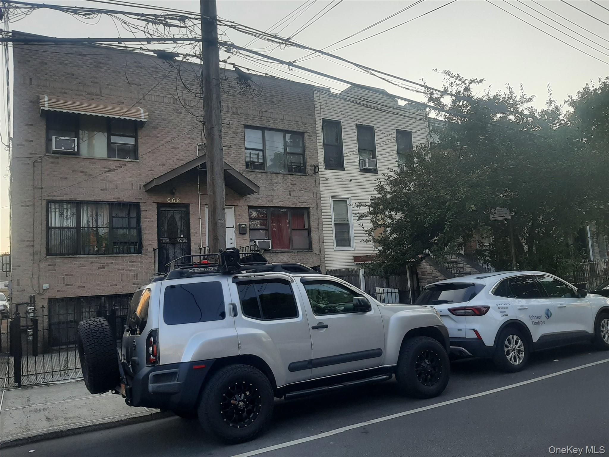 Apartment Schenck  Brooklyn, NY 11207, MLS-898358-2