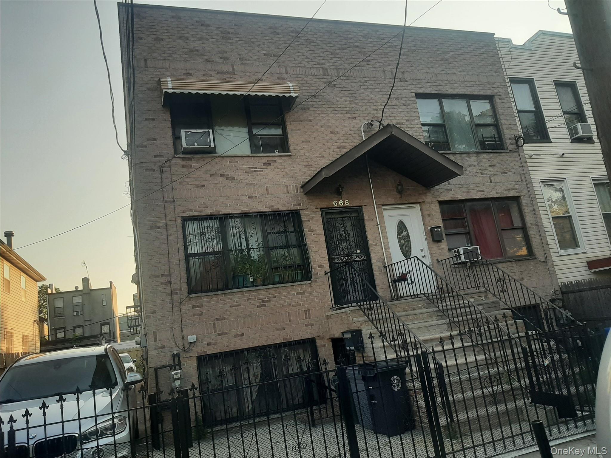 Apartment Schenck  Brooklyn, NY 11207, MLS-898358-3