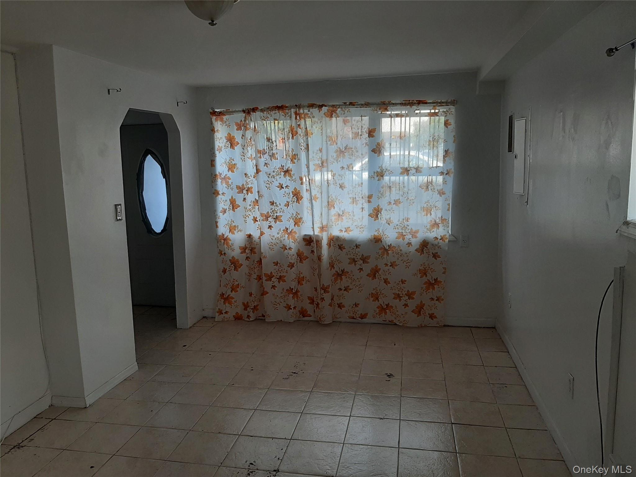 Apartment Schenck  Brooklyn, NY 11207, MLS-898358-8