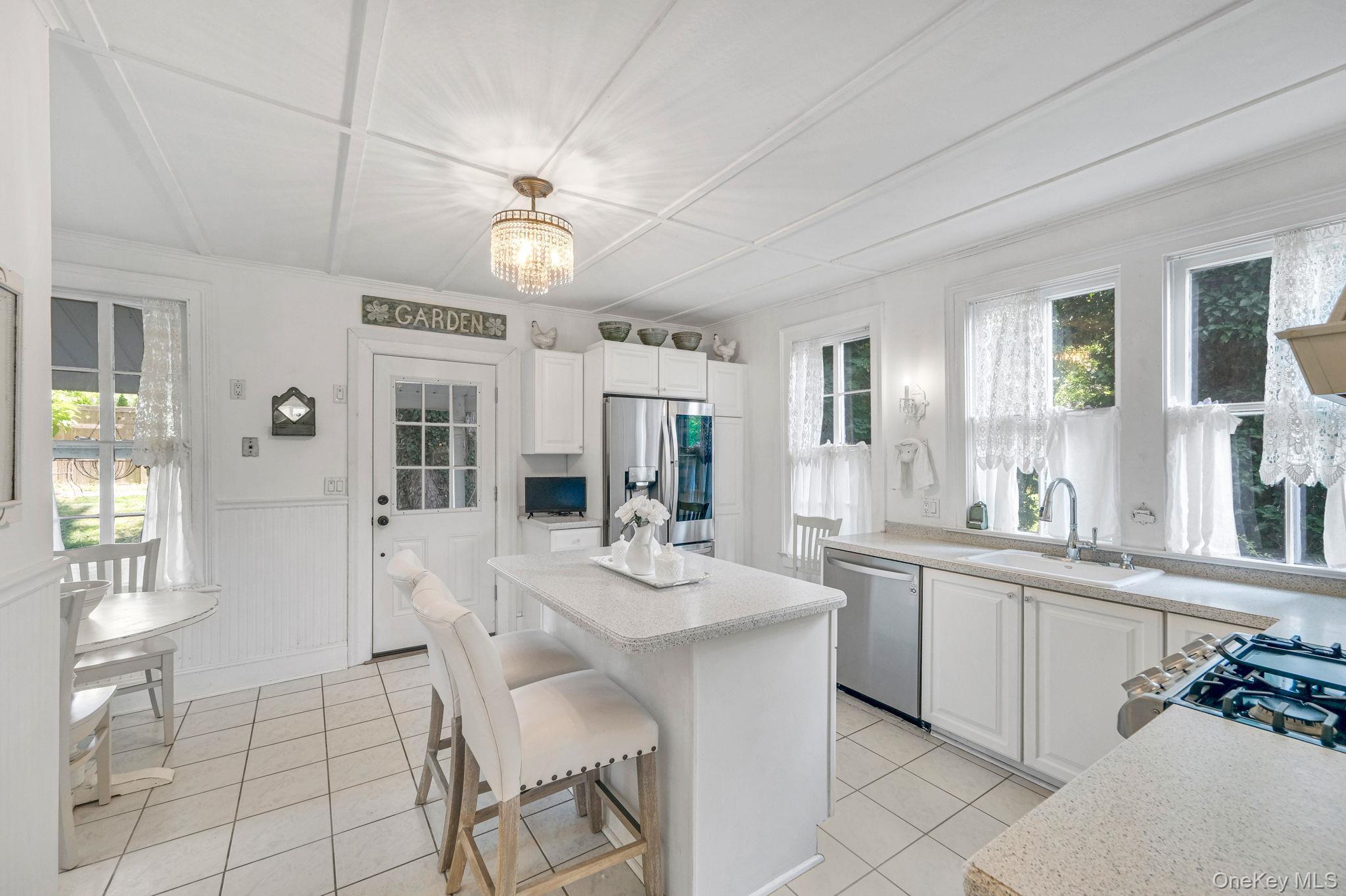 Single Family Shore  Suffolk County, NY 11733, MLS-898370-14