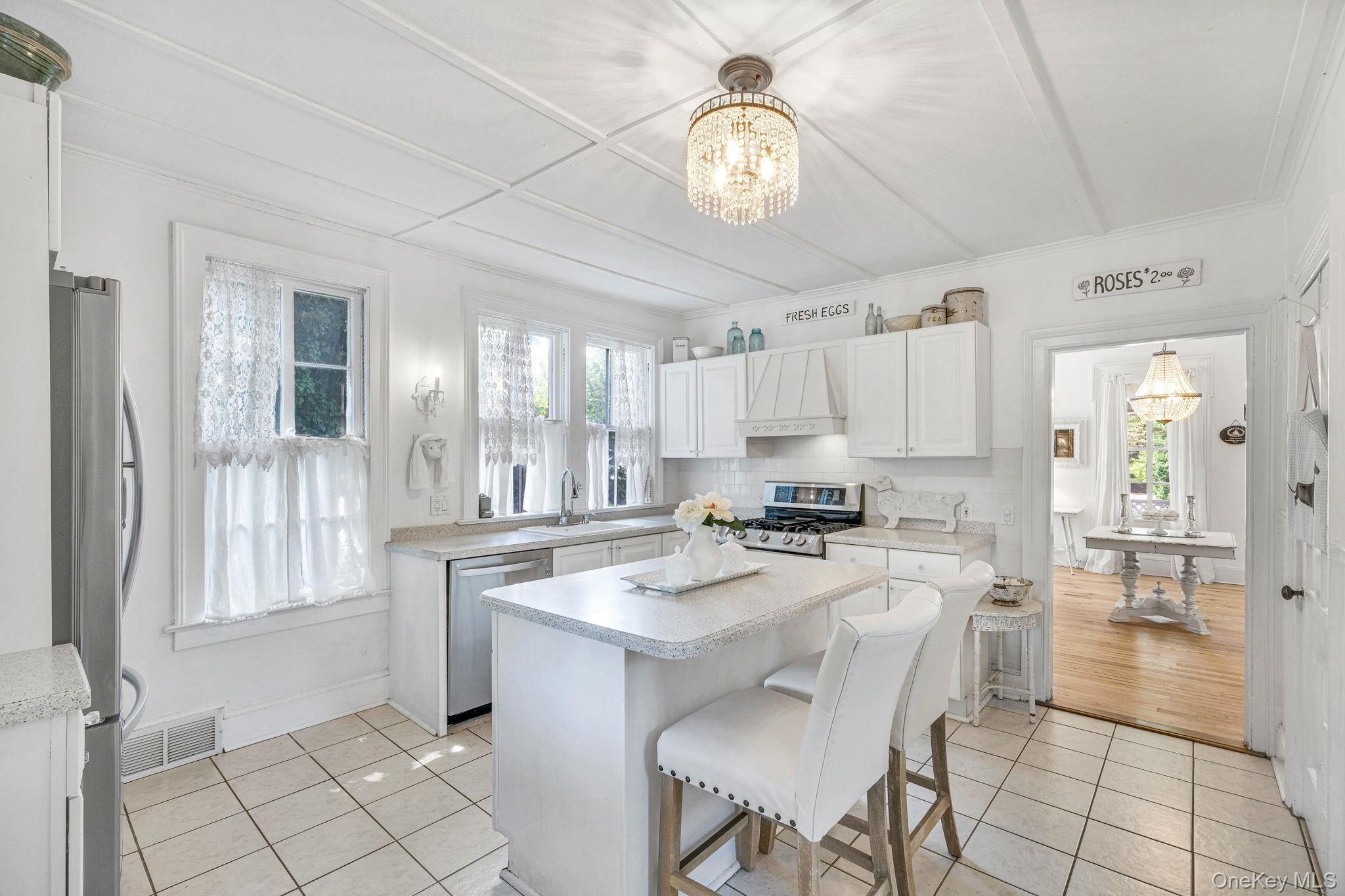 Single Family Shore  Suffolk County, NY 11733, MLS-898370-15