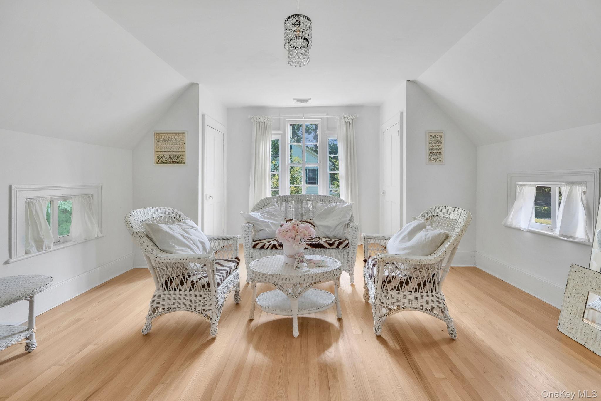 Single Family Shore  Suffolk County, NY 11733, MLS-898370-20