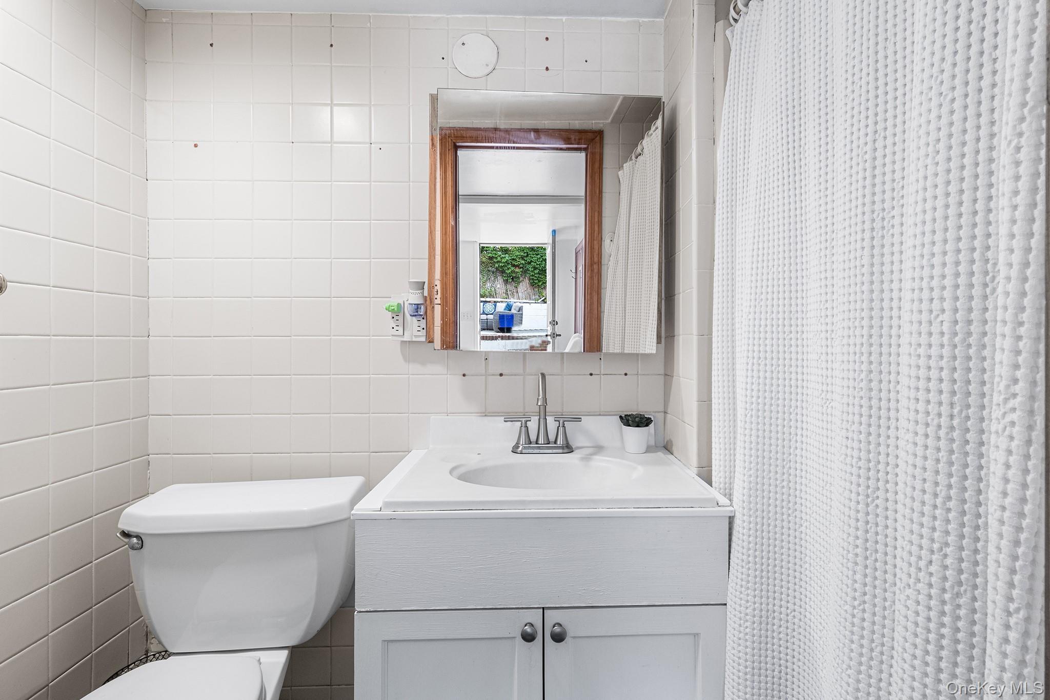 Single Family 11th Queens, NY 11106, MLS-898377-11