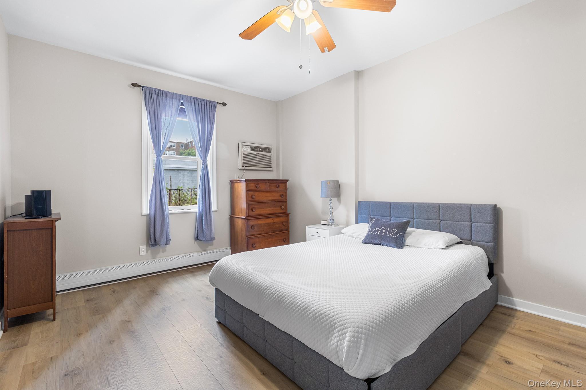 Single Family 11th Queens, NY 11106, MLS-898377-24