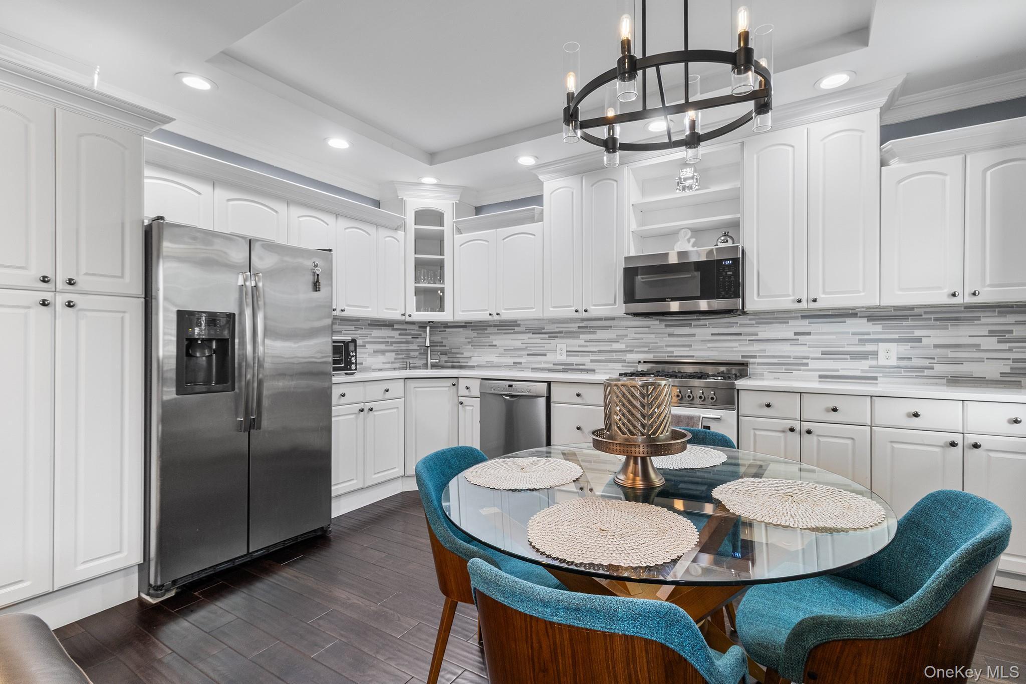 Single Family 11th Queens, NY 11106, MLS-898377-28