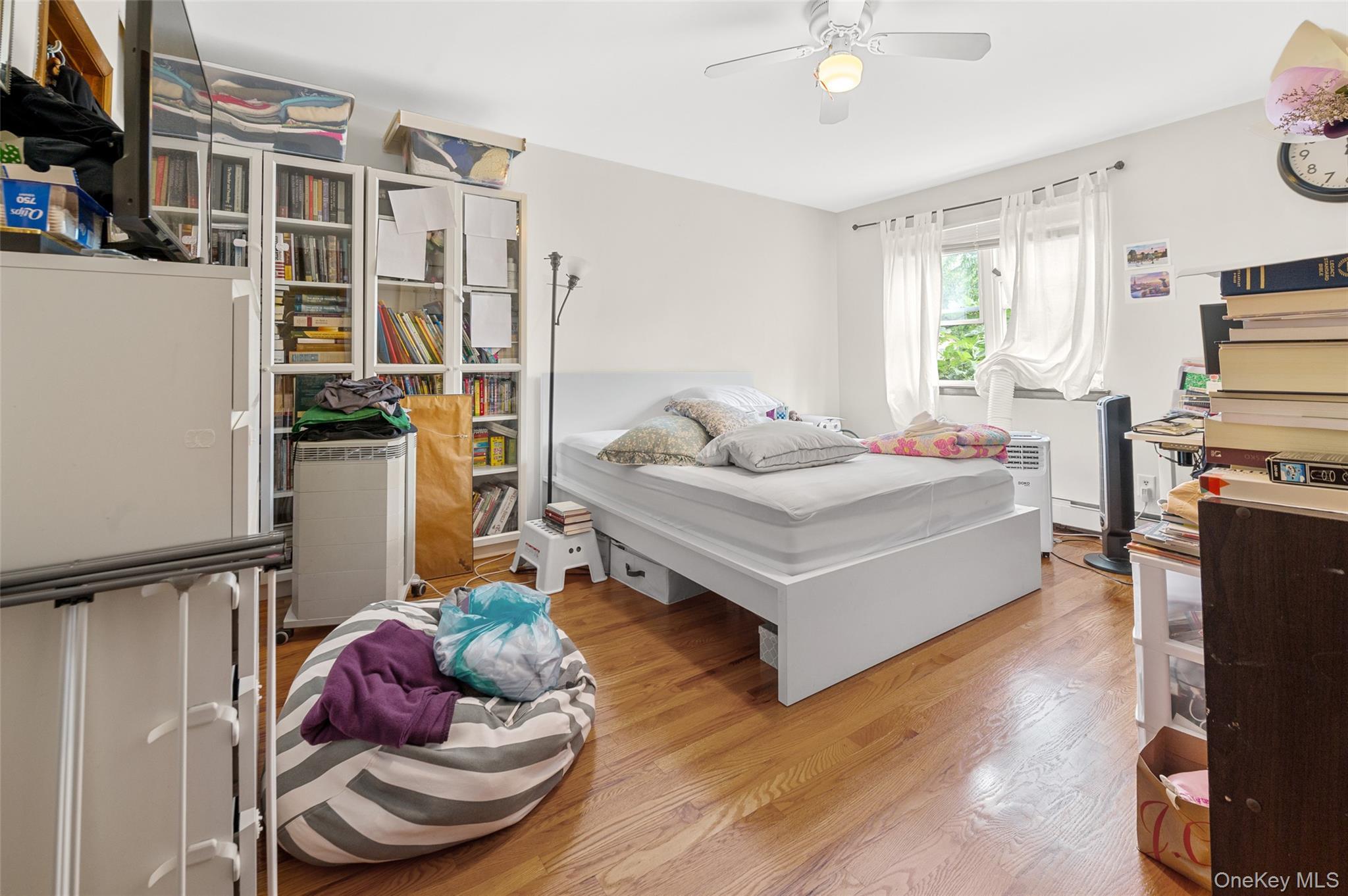 Single Family 45th  Queens, NY 11361, MLS-898402-10