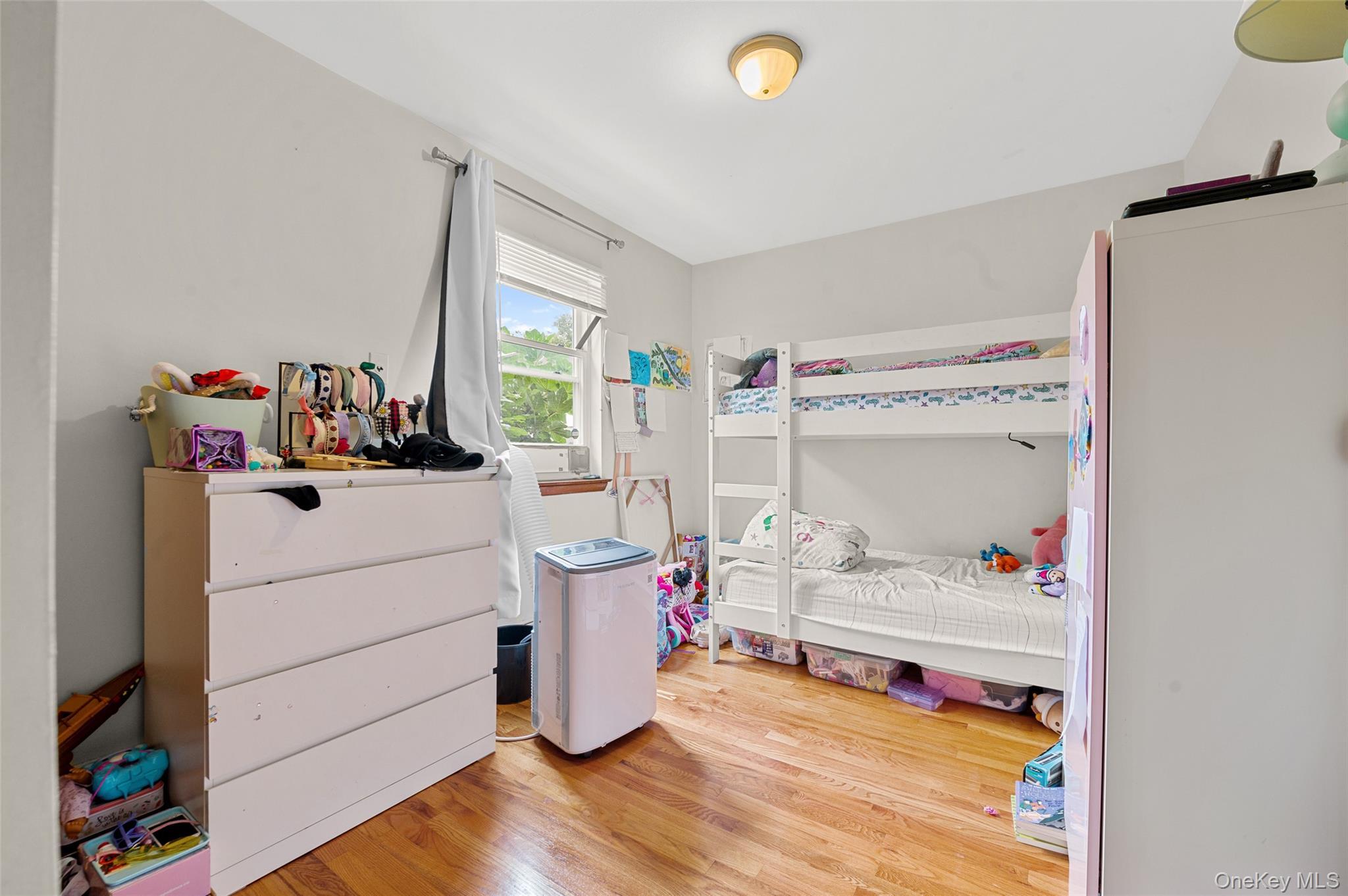 Single Family 45th  Queens, NY 11361, MLS-898402-11