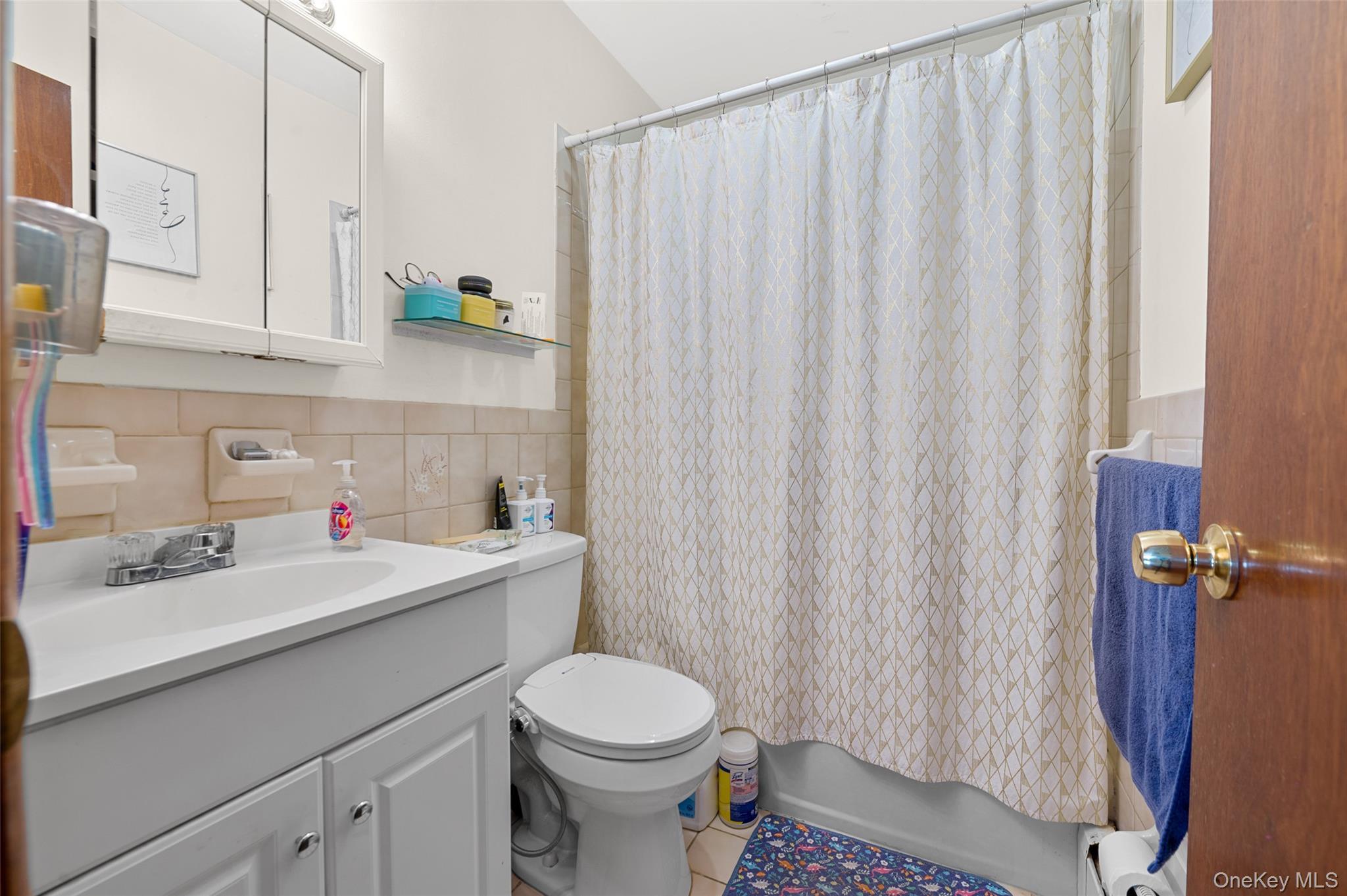 Single Family 45th  Queens, NY 11361, MLS-898402-9