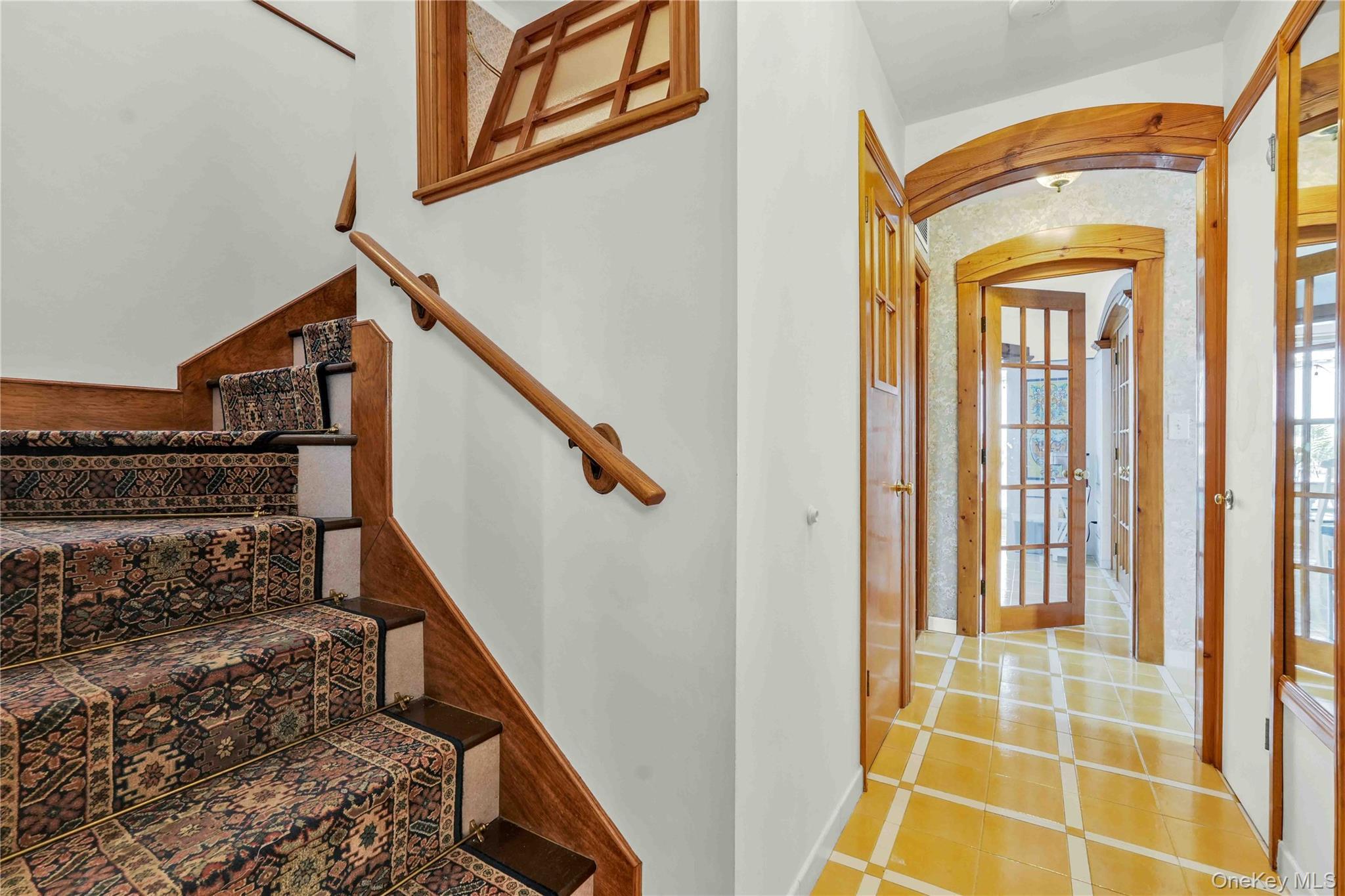 Single Family Bayview  Queens, NY 11422, MLS-898405-28