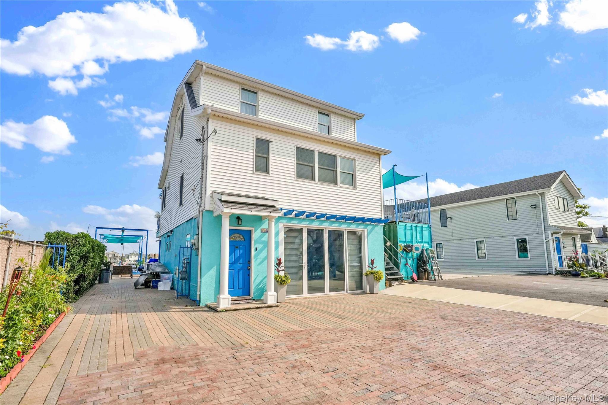 Single Family Bayview  Queens, NY 11422, MLS-898405-8