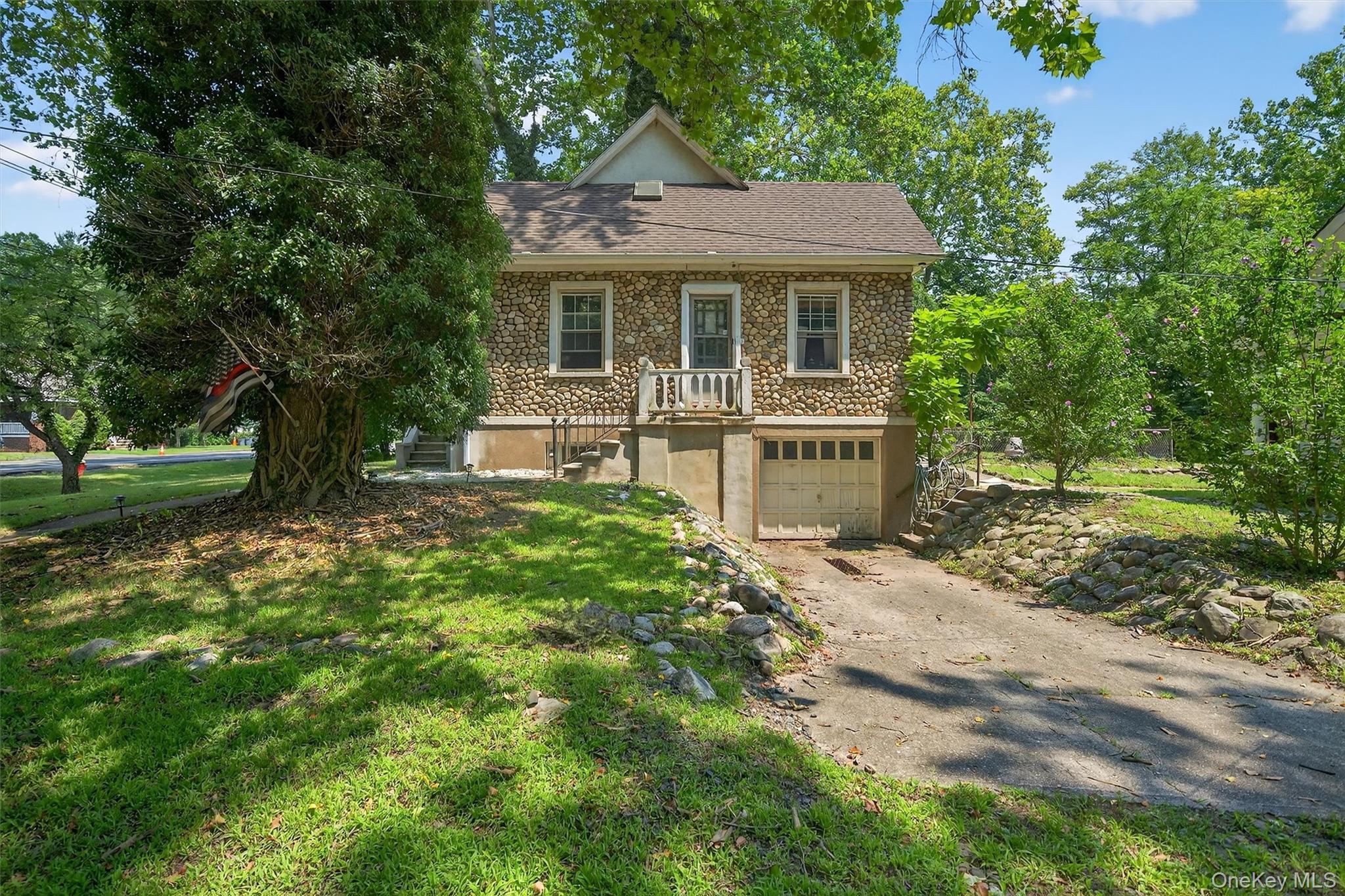 Single Family Seven Lakes  Rockland County, NY 10974, MLS-898409-3