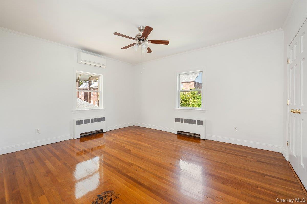 Single Family Hering  Bronx, NY 10461, MLS-898419-11