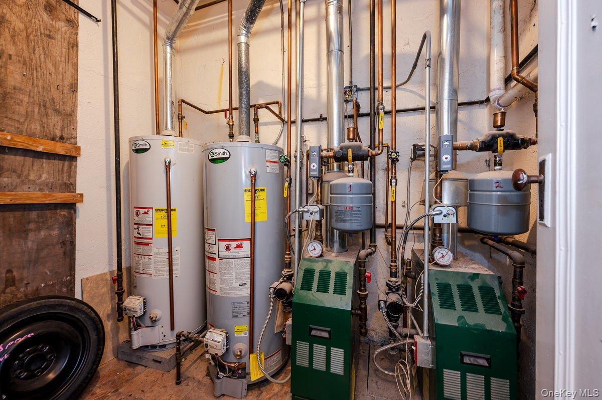 Single Family Hering  Bronx, NY 10461, MLS-898419-19