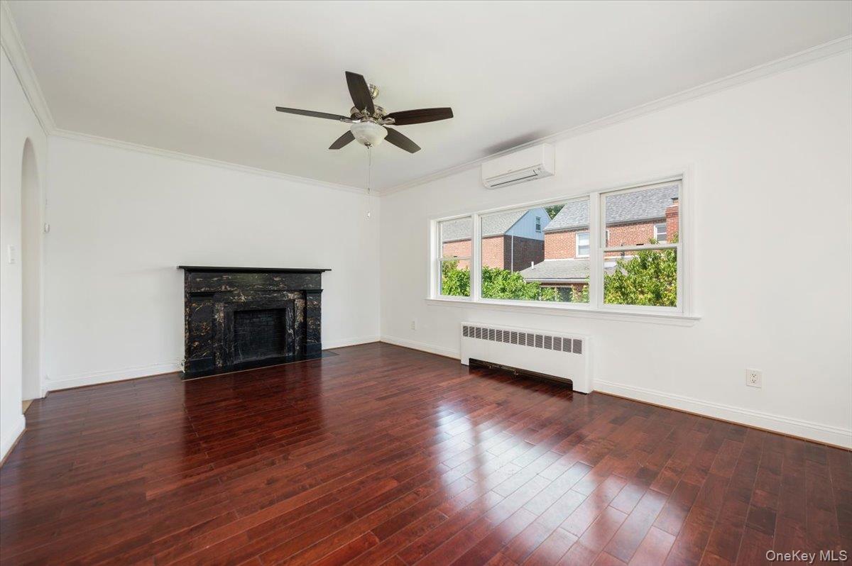 Single Family Hering  Bronx, NY 10461, MLS-898419-4