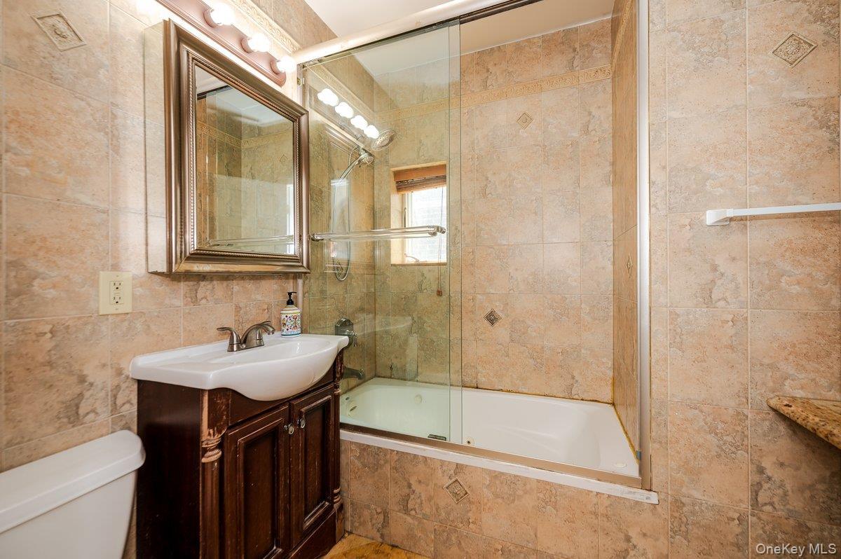 Single Family Hering  Bronx, NY 10461, MLS-898419-8