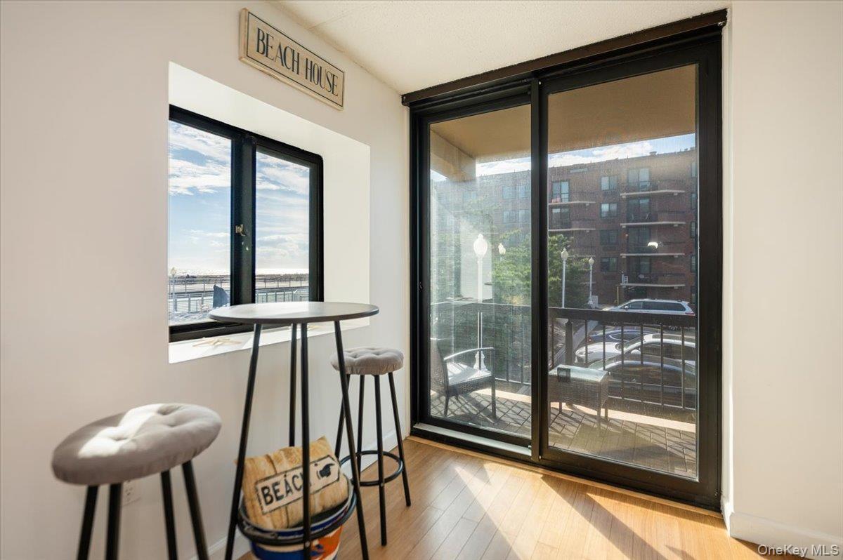 Condo Broadway Nassau County, NY 11561, MLS-898431-6