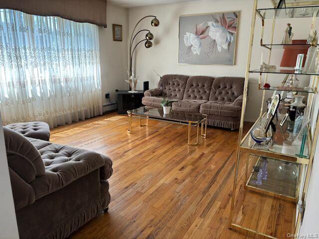 Single Family Justice  Suffolk County, NY 11704, MLS-898474-3