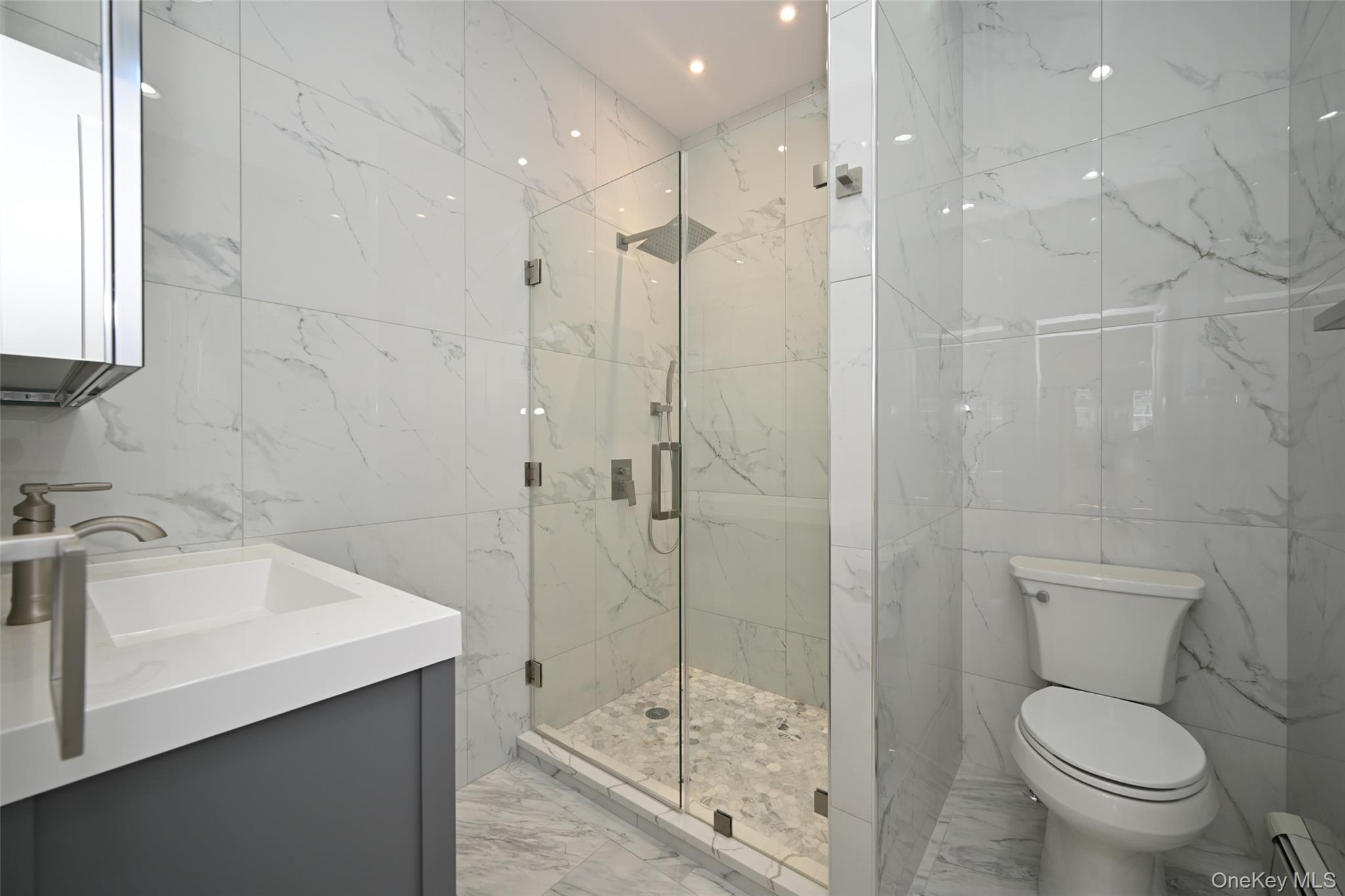 Single Family 13th Queens, NY 11357, MLS-898501-10