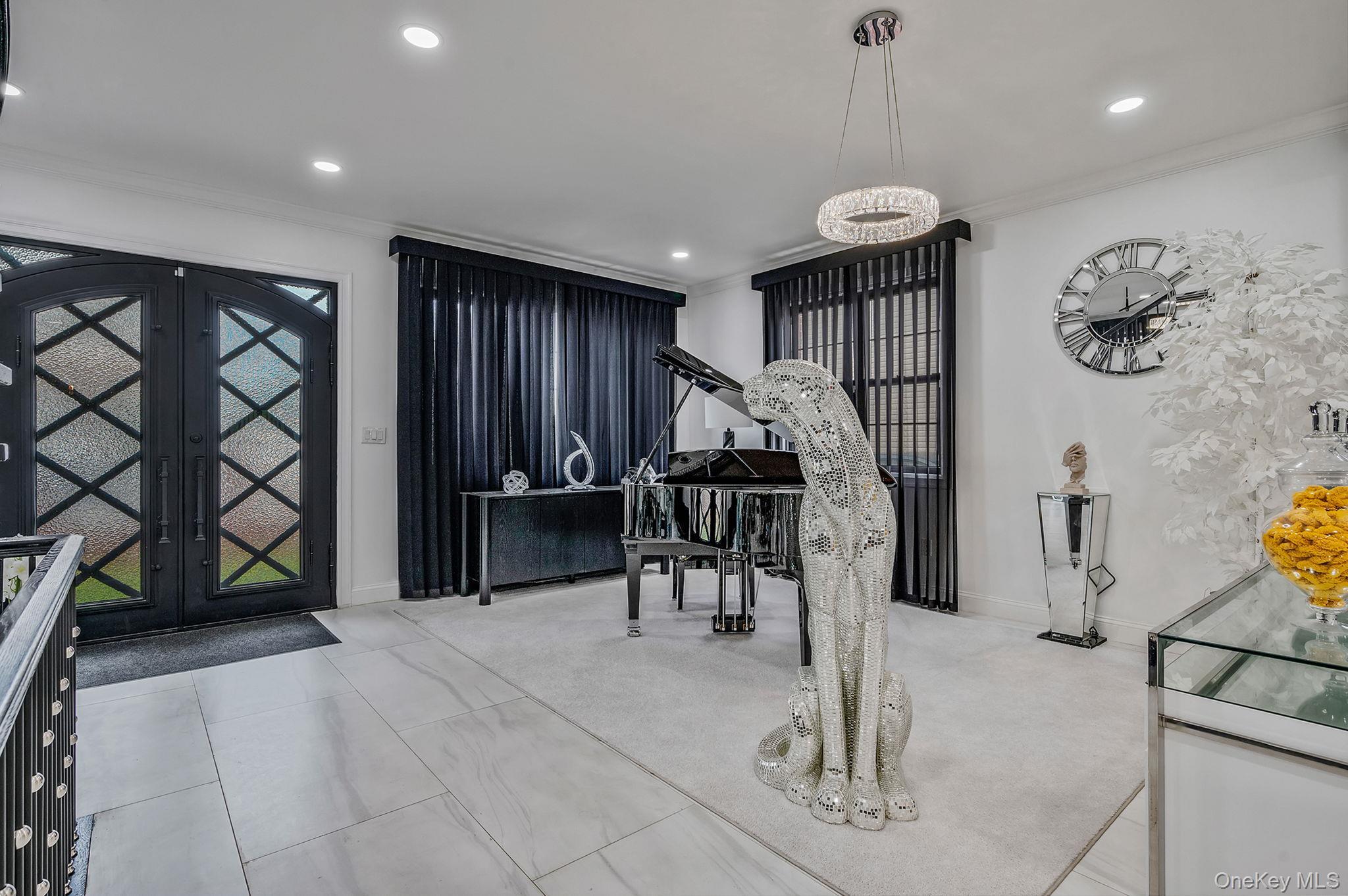 Single Family Arthur Nassau County, NY 11001, MLS-898511-10