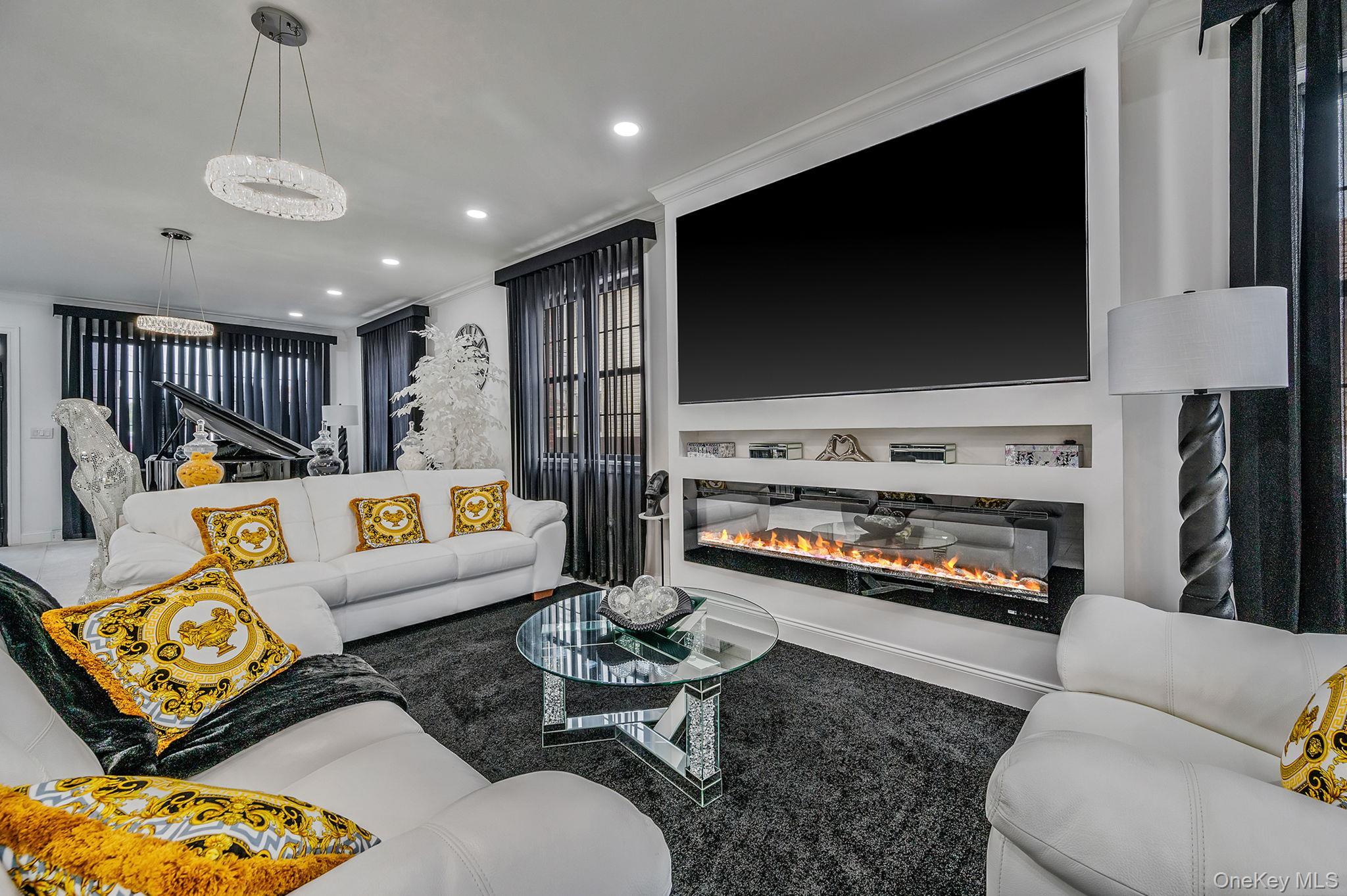 Single Family Arthur Nassau County, NY 11001, MLS-898511-11