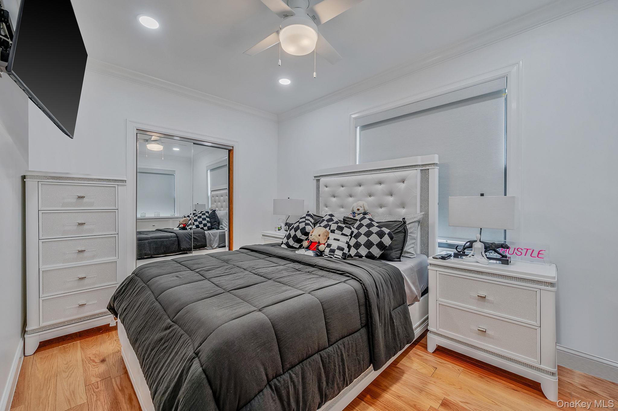 Single Family Arthur Nassau County, NY 11001, MLS-898511-24