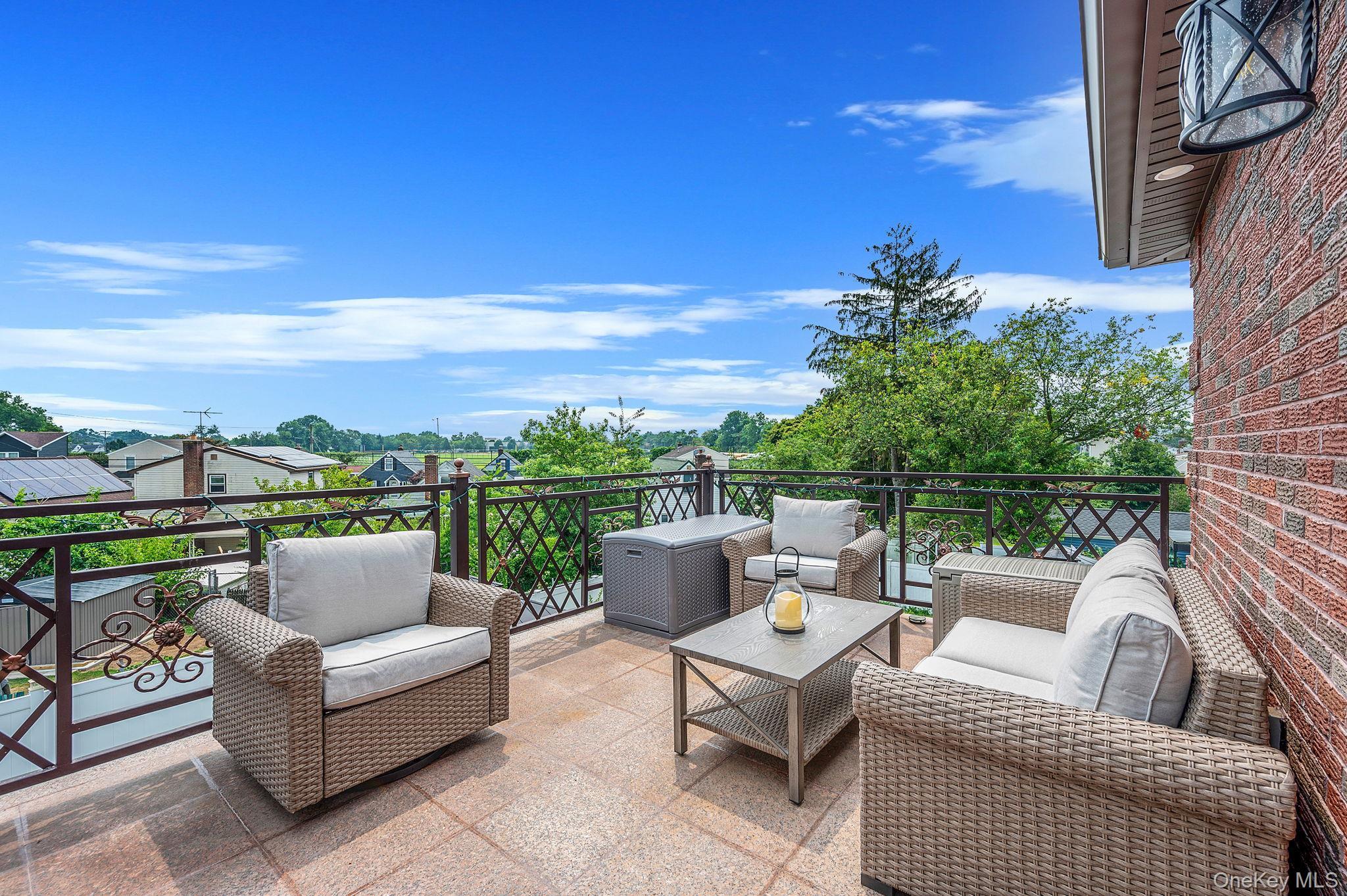 Single Family Arthur Nassau County, NY 11001, MLS-898511-29