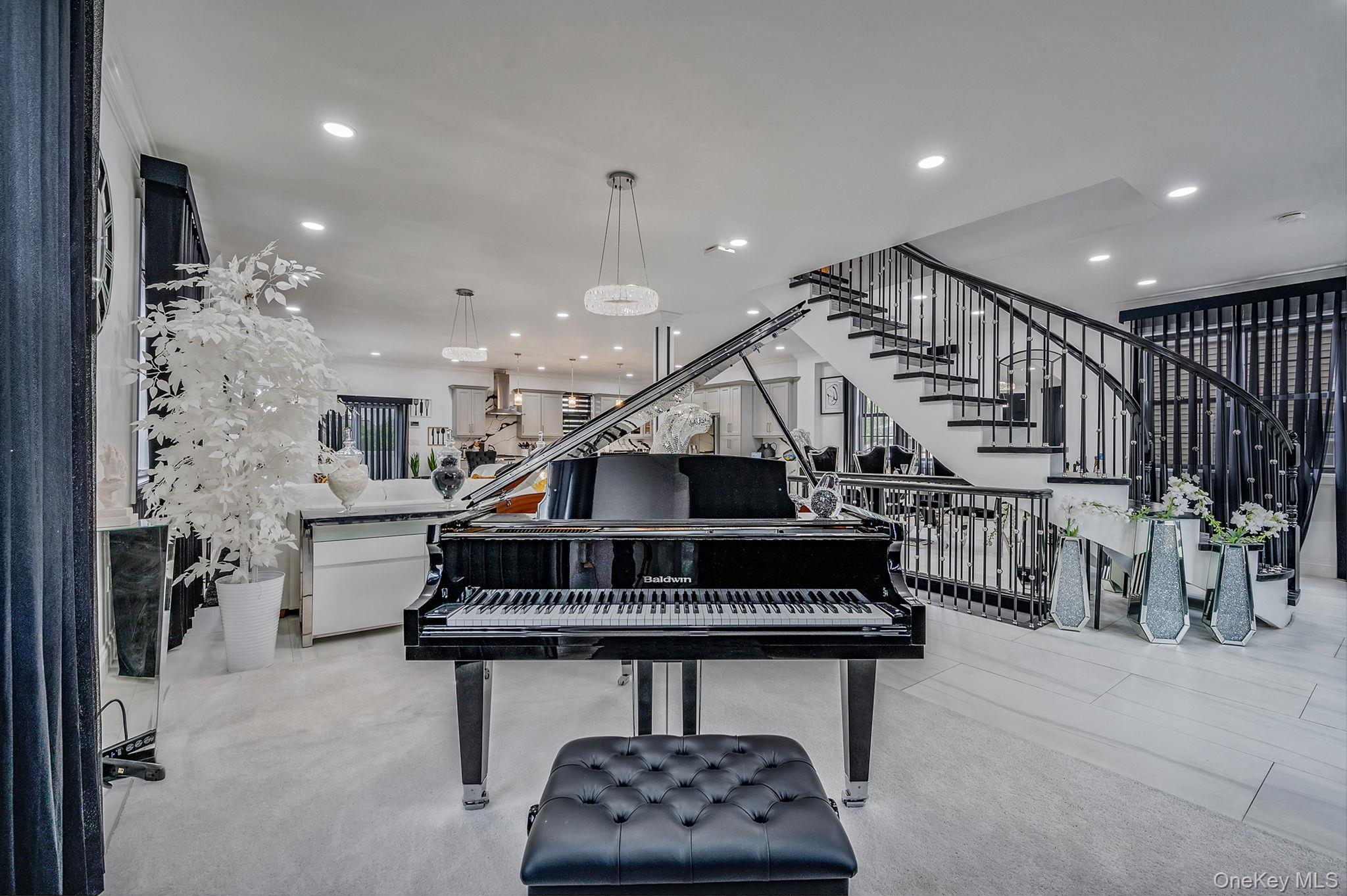 Single Family Arthur Nassau County, NY 11001, MLS-898511-3